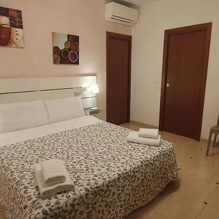 Casa Del Pozzo בית הארחה