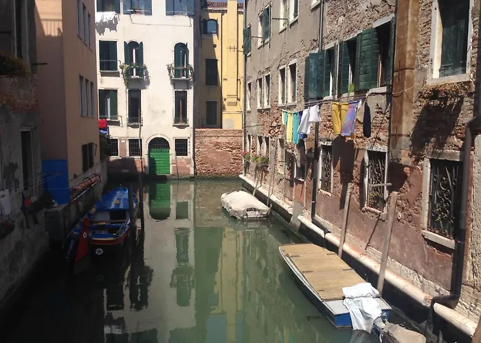 Casa Del Pozzo Vendégház